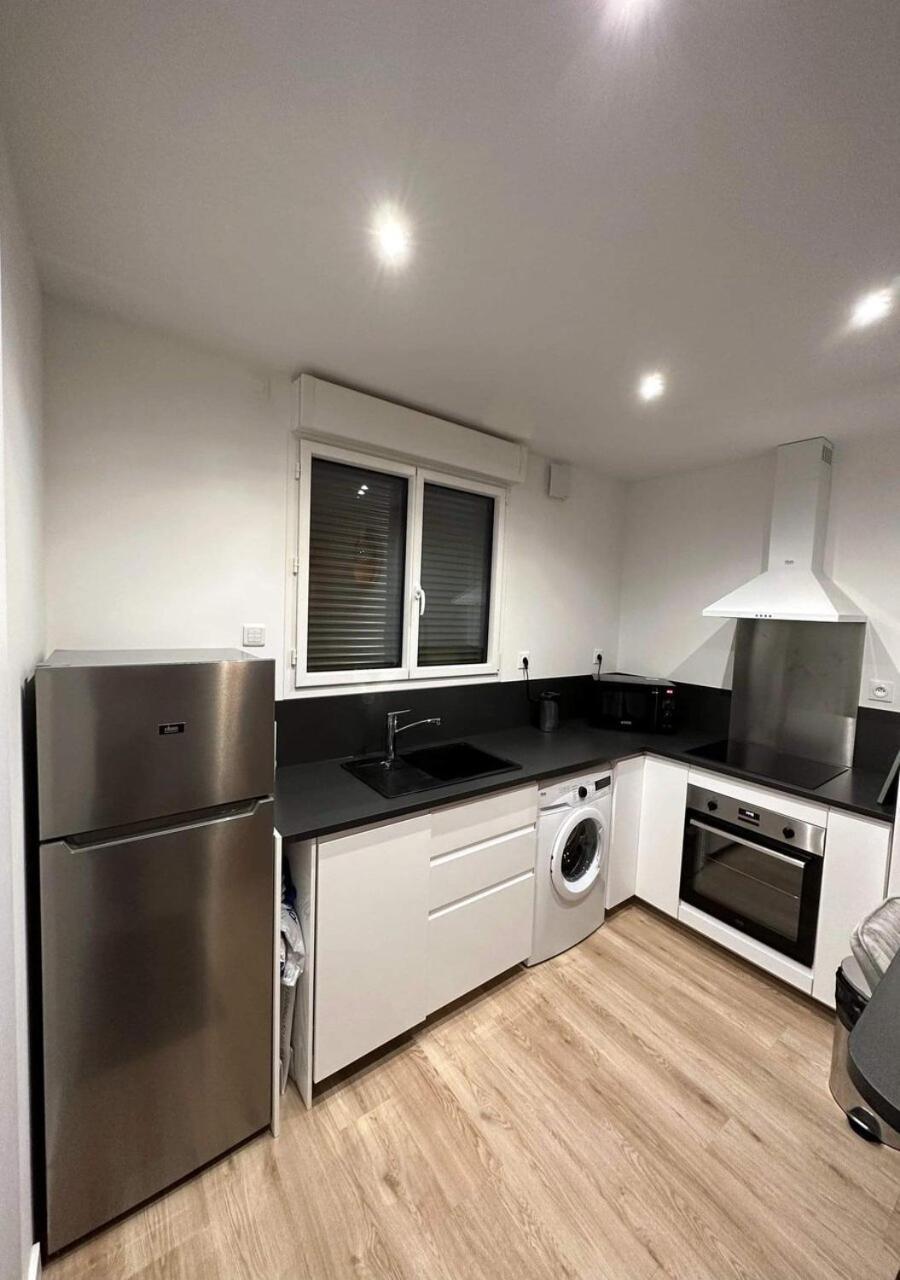 Escapade Relaxante - - Jacuzzi - Sauna - Prives * L'Isle-Adam